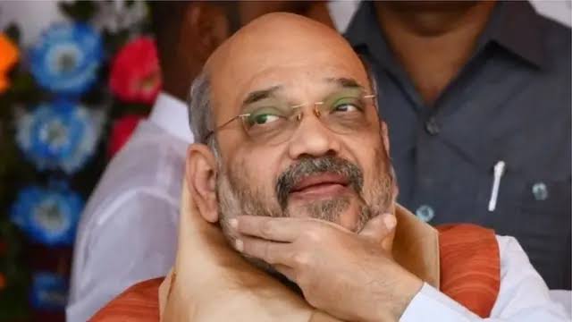 अमित शाह उमर अब्दुल्ला के संपर्क में, बीएसएफ को बॉर्डर पर सुरक्षा उपाय सुनिश्चित करने के निर्देश